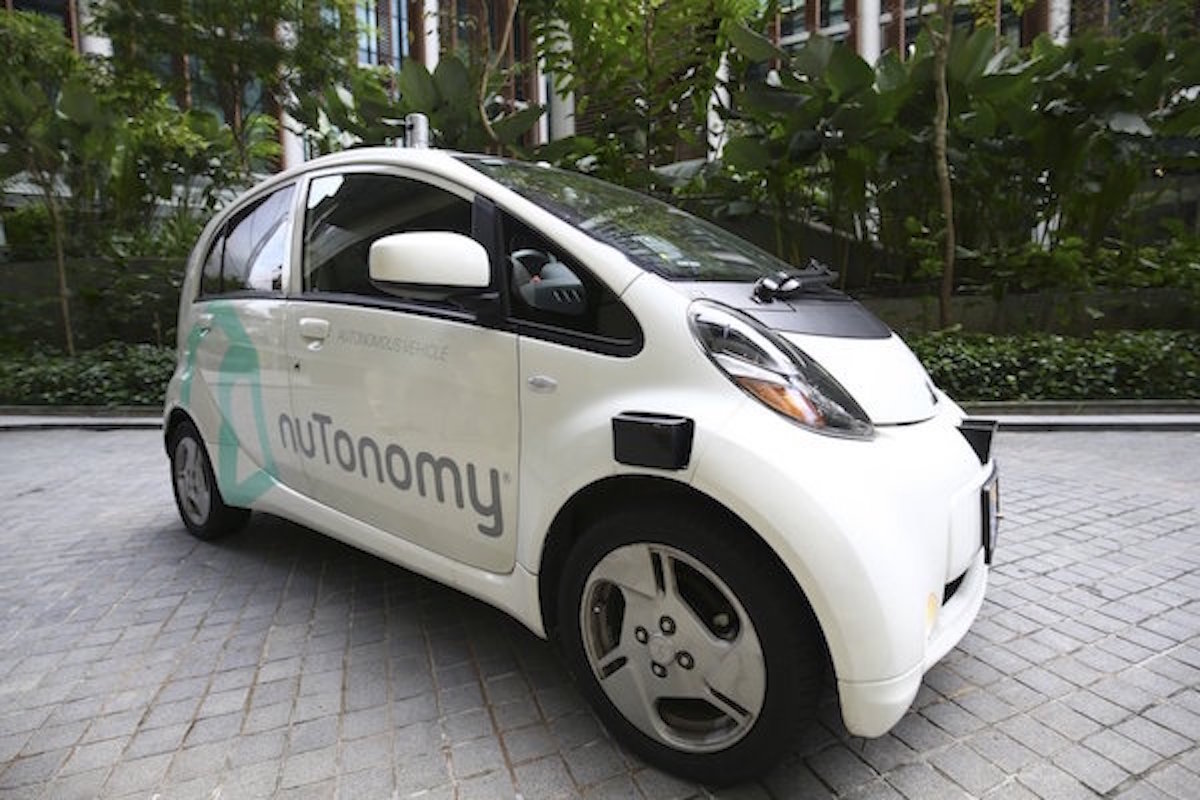 Los primeros taxis autónomos inician servicio en Singapur